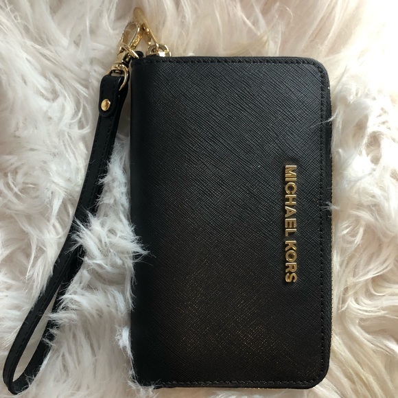 MICHAEL Michael Kors Handbags - Michael Kors Leather Wristlet Pouch Jet Set Travel MICHAEL Michael Kors Handbags - Michael Kors Leather Wristlet Pouch Jet Set Travel